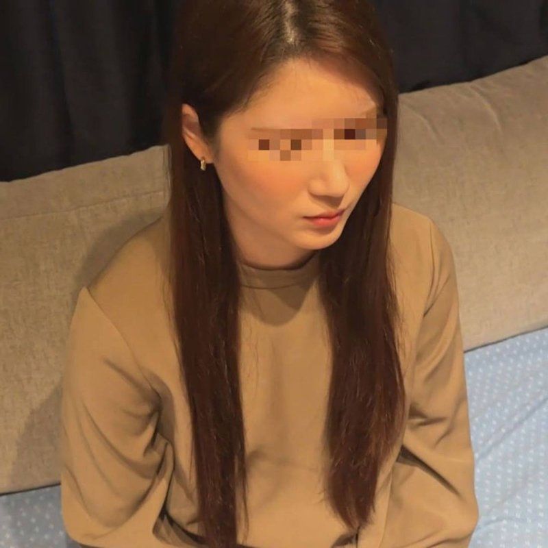 【有聲】【個人】混血臉孔的前模特兒。懷孕4個月導致工作量大減，即便欠債仍因過去的榮光而擺脫不掉傲慢的態度，公開中她那對陌生人肉棒也毫不屈服的心態